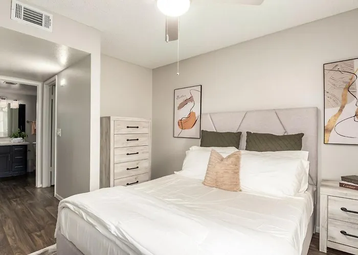 Modern, Comfy Near Asu & Phx Airport *